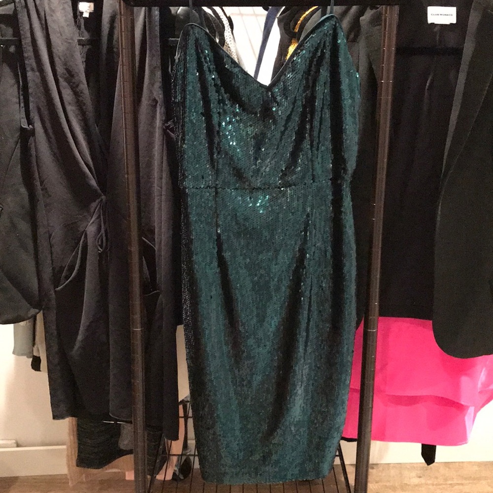 NEWT Dark green sequin Aakaa dress